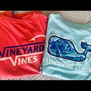 2- short sleeve vineyard vines tees
